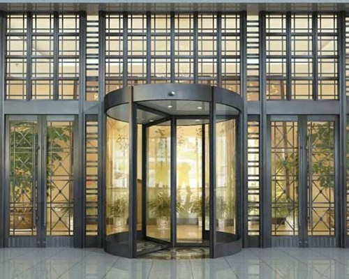 玻璃旋轉(zhuǎn)門