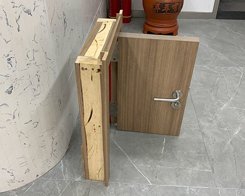 套裝木質(zhì)防火門樣品